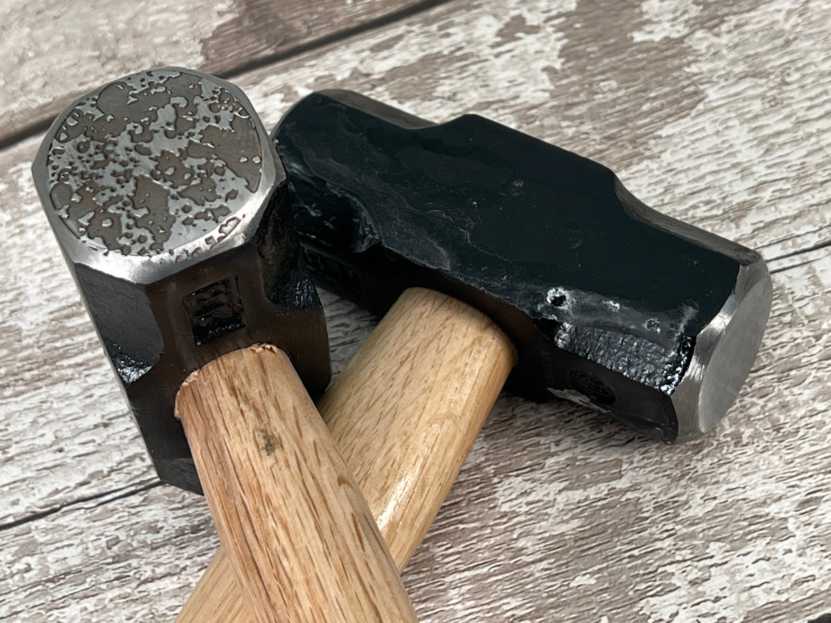 40F64069-F43D-400A-AC17-